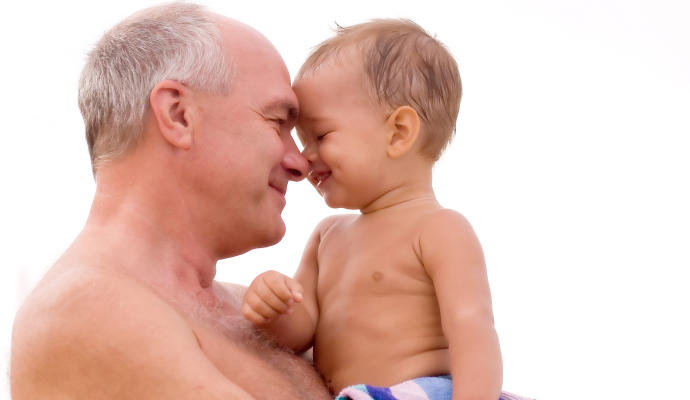 ¿ Hasta qué edad pueden los hombres tener hijos?